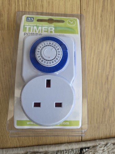 Hour electric mains plug - plug, in