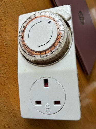 24hr electrical plug timer - 24hr, in
